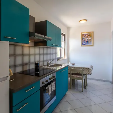 Lovely In With Wifi Апартаменты *